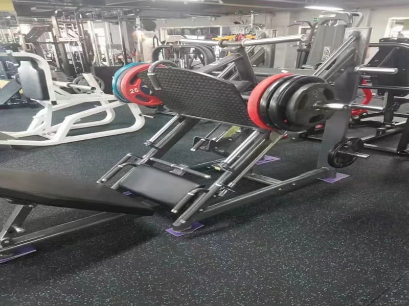 rubber floor rust removal